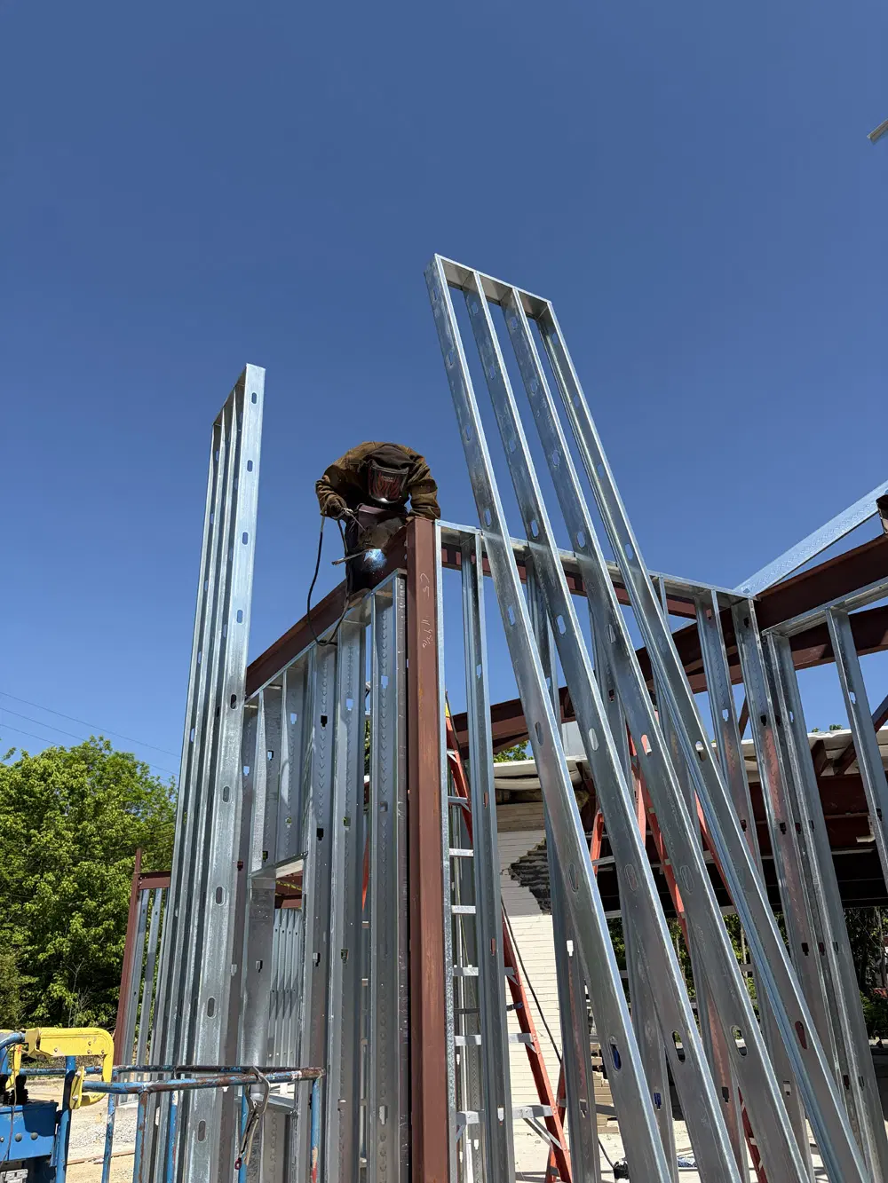 Daisy Fab structural steel project demonstrating fabrication capability