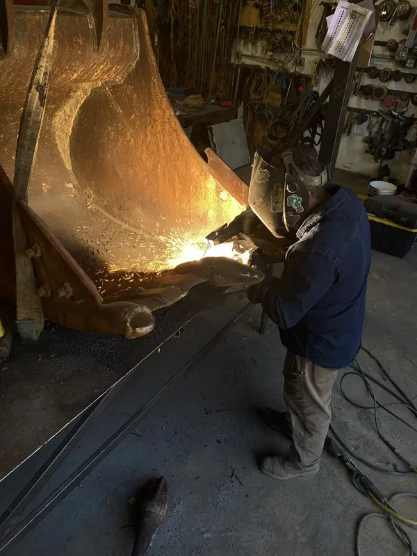 Daisy Fab commercial welding and miscellaneous steel fabrication project